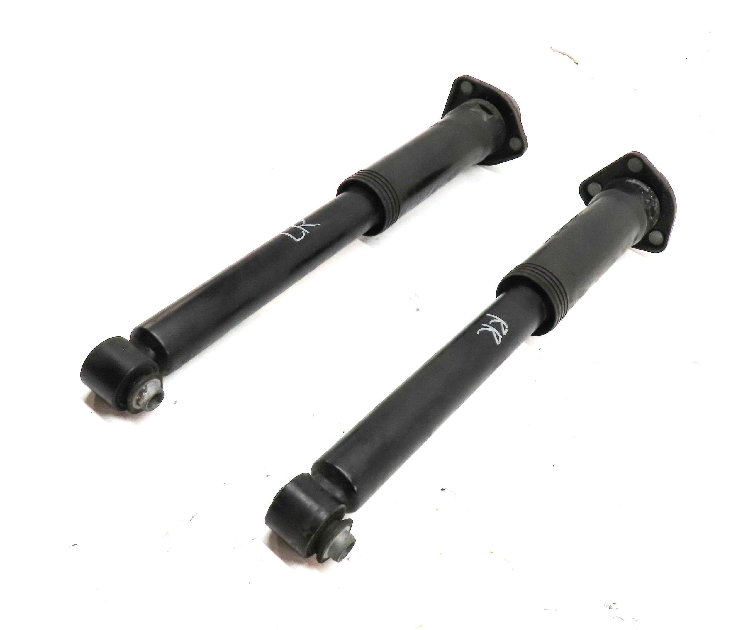 2010 RANGE ROVER (L322) REAR LEFT & RIGHT SUSPENSION SHOCK STRUT SET 2 — exact item pictured